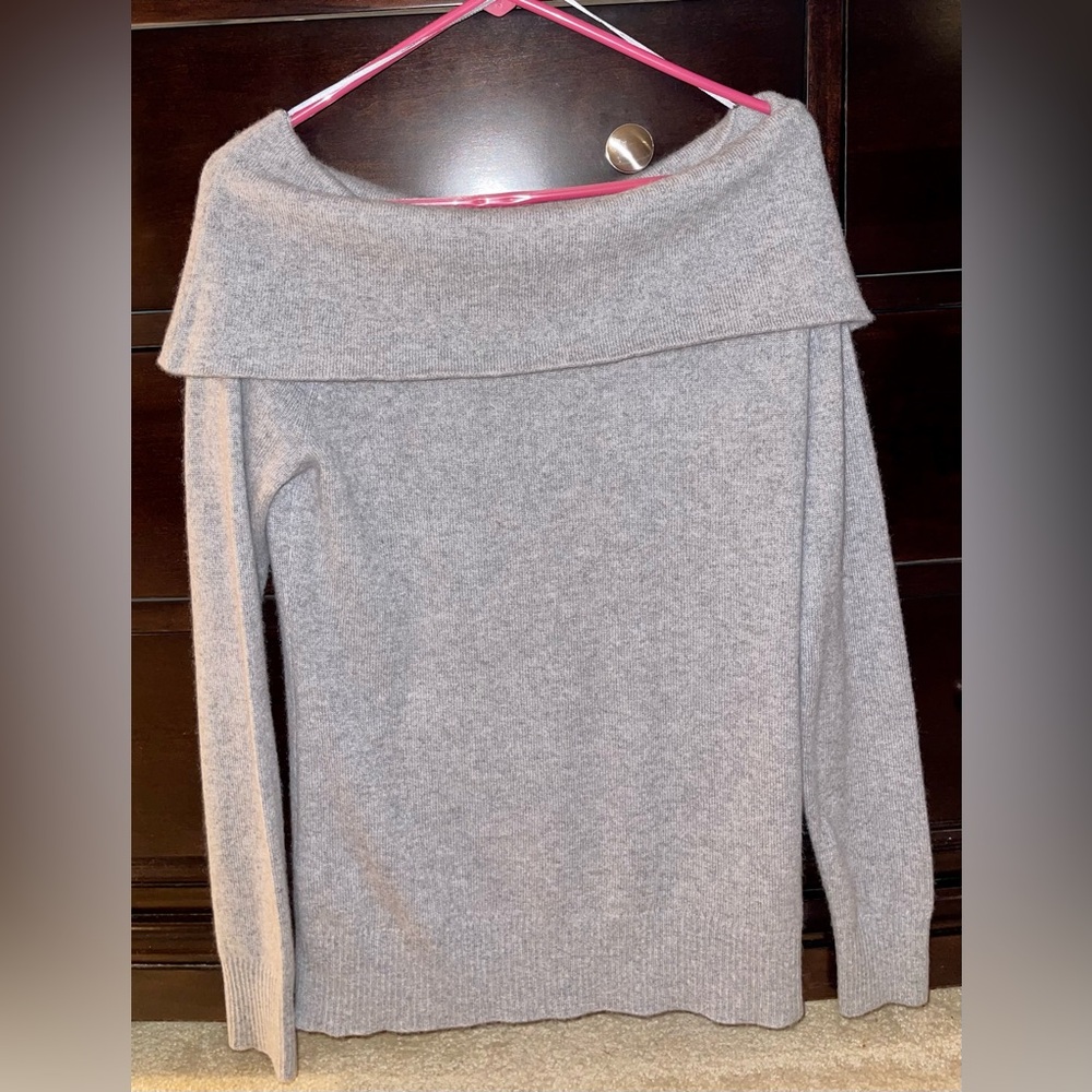 NWOT Antonio Melani Cashmere Tiffany Sweater gray medium Off the shoulder